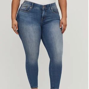 Torrid jeans 💙like new!
